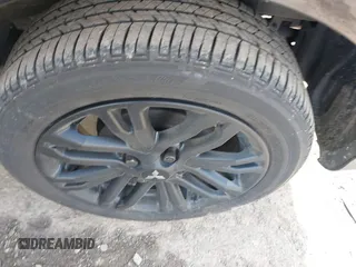 2023 Mitsubishi Mirage ES z VIN ML32FUFJ4PHF04714, wystawiony jako IAAI lot #41530358 z przebiegiem 20 334 mil mil oraz . Historia ofert i sprzedaży dostępna na DreamBid. Obrazek 11.
