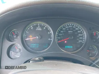 2009 Chevrolet Suburban LS with VIN 1GNFC16079R291885, listed as a IAAI auction lot 42352913 with 191,994 mi miles and . Bid and sale history available at DreamBid. Image 7.