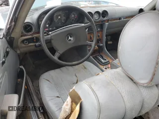 1985 Mercedes-Benz 380 z VIN WDB1070451A014424, wystawiony jako Copart lot #72587724 z przebiegiem 105 926 mil mil oraz Tytuł czysty. Historia ofert i sprzedaży dostępna na DreamBid. Obrazek 8.