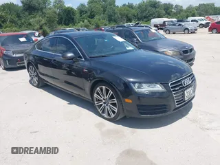 2012 Audi A7 Premium Plus с VIN WAUYGAFC4CN063645, выставлен на аукционе IAAI как лот 42561639 с пробегом Не указан миль и . История ставок и продаж доступна на DreamBid. Изображение 1.
