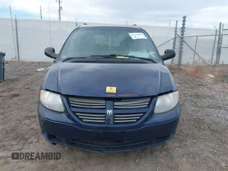 2005 Dodge Caravan SE with VIN 1D4GP24R75B108449, listed as a IAAI auction lot 41734639 with 266,376 mi miles and . Bid and sale history available at DreamBid. Image 12.