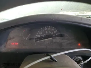 2002 Toyota Tacoma with VIN 5TENL42N42Z106452, listed as a Copart auction lot 48740005 with 184,907 mi miles and Salvage Title. Bid and sale history available at carsss.com. Image 9.