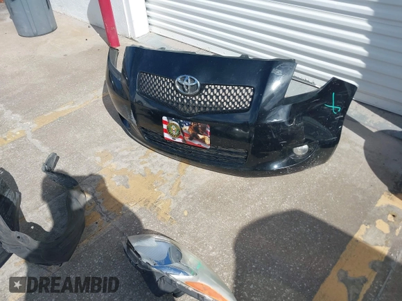 2008 Toyota Yaris with VIN JTDJT923485153695, listed as a IAAI auction lot 41961994 with 199,845 mi miles and . Bid and sale history available at DreamBid. Image 12.