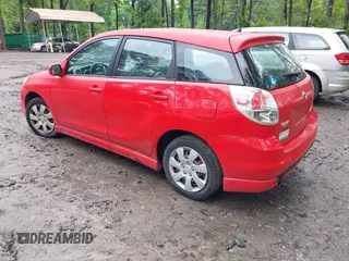 2006 Toyota Matrix STD z VIN 2T1KR32E66C555896, wystawiony jako IAAI lot #42359184 z przebiegiem 270 491 mil mil oraz . Historia ofert i sprzedaży dostępna na DreamBid. Obrazek 3.