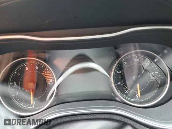 2019 Jeep Cherokee Limited with VIN 1C4PJMDX6KD140155, listed as a Copart auction lot 61050475 with Not provided miles and Salvage title. Bid and sale history available at DreamBid. Image 9.