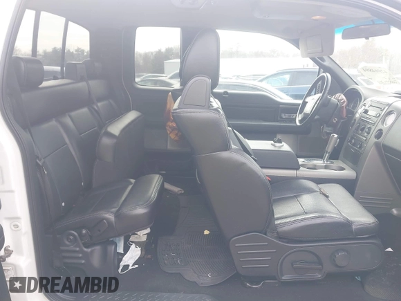 2007 Ford F-150 XLT z VIN 1FTPX04547KC53420, wystawiony jako IAAI lot #42064894 z przebiegiem 182 733 mil mil oraz . Historia ofert i sprzedaży dostępna na DreamBid. Obrazek 8.