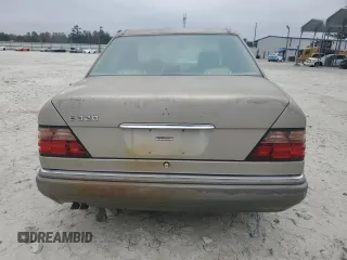 1995 Mercedes-Benz E Class with VIN WDBEA32E3SC269106, listed as a Copart auction lot 79201154 with 218,055 mi miles and Clean Title. Bid and sale history available at carsss.com. Image 6.