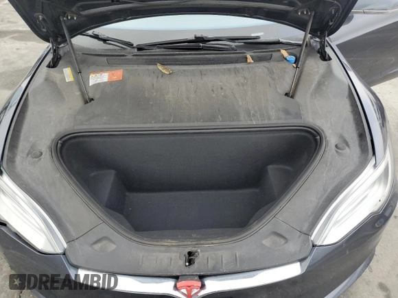 2016 Tesla Model S 90D with VIN 5YJSA1E44GF152673, listed as a Copart auction lot 50995495 with 69,439 mi miles and Salvage Title. Bid and sale history available at DreamBid. Image 11.