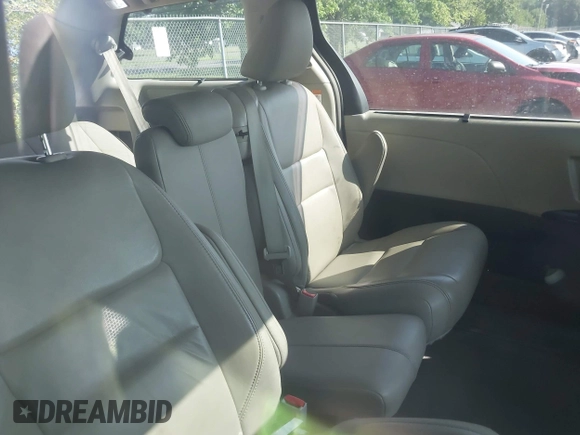 2015 Toyota Sienna XLE with VIN 5TDYK3DC1FS547142, listed as a IAAI auction lot 42675729 with 98,232 mi miles and . Bid and sale history available at DreamBid. Image 8.