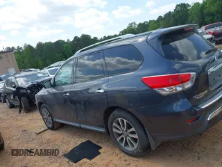 2014 Nissan Pathfinder SV with VIN 5N1AR2MM7EC710811, listed as a IAAI auction lot 42142870 with 158,803 mi miles. Bid and sale history available at carsss.com. Image 14.