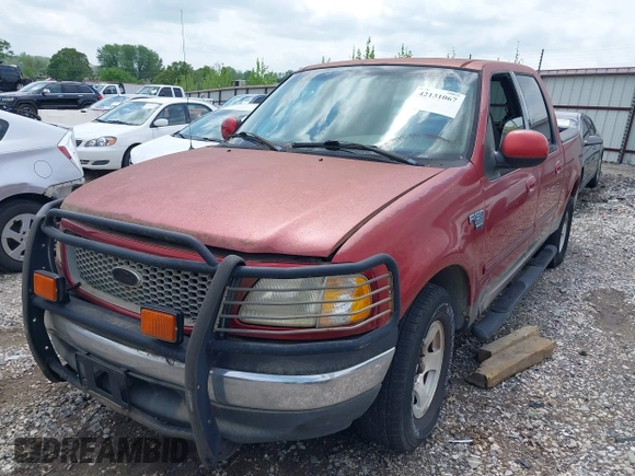 2001 Ford F-150 XLT с VIN 1FTRW07L51KE49668, выставлен на аукционе IAAI как лот 42131067 с пробегом 198 468 миль миль и . История ставок и продаж доступна на DreamBid. Изображение 2.