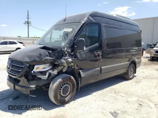 2024 Mercedes-Benz Sprinter with VIN W1Z4NFHYXRP650336, listed as a Copart auction lot 53669065 with 12,256 mi miles and Salvage Title. Bid and sale history available at DreamBid. Image 1.