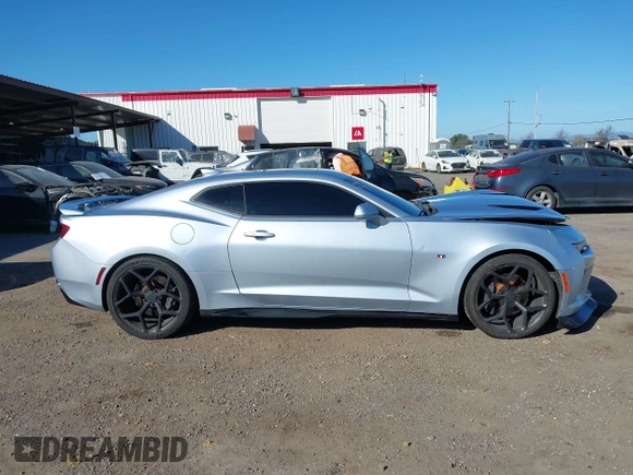2018 Chevrolet Camaro 2SS with VIN 1G1FH1R79J0141183, listed as a IAAI auction lot 41646172 with 55,818 mi miles and . Bid and sale history available at DreamBid. Image 13.