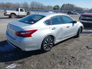 2018 Nissan Altima SV with VIN 1N4AL3AP6JC189946, listed as a IAAI auction lot 41576742 with 152,300 mi miles and . Bid and sale history available at DreamBid. Image 4.
