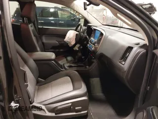 2016 Chevrolet Colorado 4WD Z71 z VIN 1GCHTDE30G1383723, wystawiony jako IAAI lot #41542337 z przebiegiem 79 748 mil mil oraz . Historia ofert i sprzedaży dostępna na DreamBid. Obrazek 5.