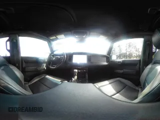 2023 Ford Bronco z VIN 1FMEE5BP5PLA97652, wystawiony jako IAAI lot #42149830 z przebiegiem 19 821 mil mil oraz . Historia ofert i sprzedaży dostępna na DreamBid. Obrazek 19.