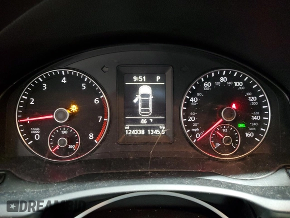 2014 Volkswagen Eos Komfort with VIN WVWBW8AH8EV000316, listed as a Copart auction lot 52208485 with 124,338 mi miles and Salvage Title. Bid and sale history available at DreamBid. Image 9.