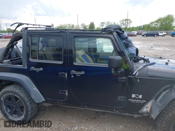 2008 Jeep Wrangler Unlimited X with VIN 1J4GA39108L501130, listed as a IAAI auction lot 42182601 with 177,507 mi miles and . Bid and sale history available at DreamBid. Image 14.