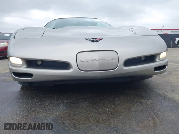2000 Chevrolet Corvette with VIN 1G1YY22G2Y5108287, listed as a IAAI auction lot 41816759 with 125,078 mi miles. Bid and sale history available at carsss.com. Image 6.
