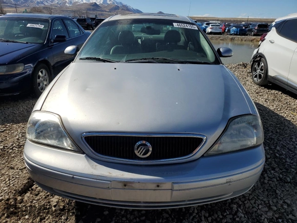 2002 Mercury Sable LS Premium with VIN 1MEFM55S22G627684, listed as a Copart auction lot 46524105 with 150,145 mi miles and Clean title. Bid and sale history available at DreamBid. Image 5.