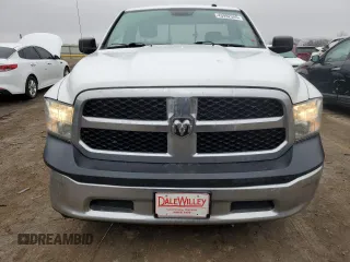 2018 Ram 1500 Tradesman z VIN 3C6JR6DT1JG234203, wystawiony jako Copart lot #43992345 z przebiegiem 98 180 mil mil oraz Szkoda całkowita • Salvage title. Historia ofert i sprzedaży dostępna na DreamBid. Obrazek 5.
