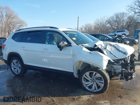 2023 Volkswagen Atlas SE с VIN 1V2HR2CA1PC556110, выставлен на аукционе IAAI как лот 41131285 с пробегом 13 543 миль миль и . История ставок и продаж доступна на DreamBid. Изображение 13.