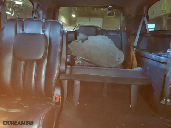 2014 Dodge Grand Caravan R/T with VIN 2C4RDGEG2ER420897, listed as a Copart auction lot 44004735 with 137,662 mi miles and Salvage Title. Bid and sale history available at carsss.com. Image 10.