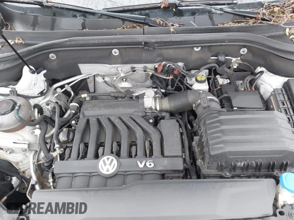 2020 Volkswagen Atlas SE with VIN 1V2WR2CA6LC502996, listed as a IAAI auction lot 42345898 with 94,627 mi miles and . Bid and sale history available at DreamBid. Image 10.