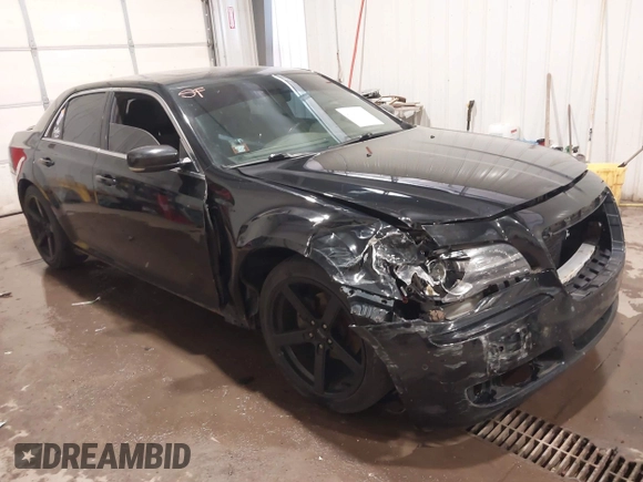 2012 Chrysler 300 S with VIN 2C3CCABG3CH272776, listed as a IAAI auction lot 40252319 with 155,701 mi miles and . Bid and sale history available at carsss.com. Image 1.