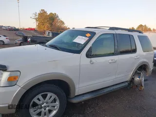 2010 Ford Explorer Eddie Bauer with VIN 1FMEU7EE0AUA56016, listed as a IAAI auction lot 41172194 with 144,672 mi miles. Bid and sale history available at carsss.com. Image 6.