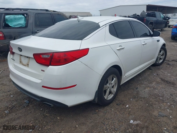 2015 Kia Optima LX with VIN KNAGM4A75F5632779, listed as a IAAI auction lot 41701231 with 174,458 mi miles. Bid and sale history available at carsss.com. Image 4.