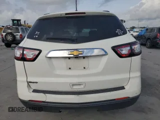2015 Chevrolet Traverse LS z VIN 1GNKRFKD5FJ149287, wystawiony jako Copart lot #58641485 z przebiegiem 154 681 mil mil oraz Szkoda całkowita • Salvage title. Historia ofert i sprzedaży dostępna na DreamBid. Obrazek 6.