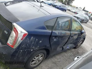 2012 Toyota Prius One with VIN JTDKN3DU2C1548699, listed as a IAAI auction lot 41920367 with 329,812 mi miles. Bid and sale history available at carsss.com. Image 14.