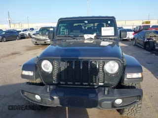 2022 Jeep Gladiator Texas Trail with VIN 1C6HJTAG7NL151184, listed as a IAAI auction lot 41614573 with 50,169 mi miles. Bid and sale history available at carsss.com. Image 12.