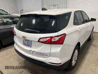2020 Chevrolet Equinox LS z VIN 2GNAX5EV6L6255966, wystawiony jako IAAI lot #41960966 z przebiegiem 57 517 mil mil oraz . Historia ofert i sprzedaży dostępna na DreamBid. Obrazek 1.