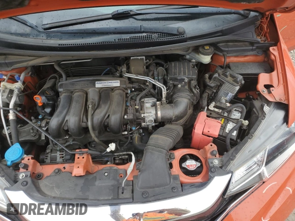 2018 Honda Fit Sport with VIN 3HGGK5G68JM705774, listed as a Copart auction lot 43973815 with 101,293 mi miles and Salvage Title. Bid and sale history available at DreamBid. Image 11.