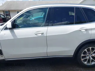 2024 BMW X5 xDrive40i with VIN 5UX23EU00R9V34355, listed as a IAAI auction lot 42135650 with 25,098 mi miles and . Bid and sale history available at DreamBid. Image 14.
