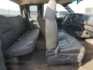 2000 Dodge 2500 with VIN 3B7KF2362YG132087, listed as a Copart auction lot 48668925 with 358,326 mi miles and Salvage title. Bid and sale history available at DreamBid. Image 10.