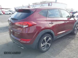 2016 Hyundai Tucson Limited z VIN KM8J33A29GU248789, wystawiony jako IAAI lot #42327327 z przebiegiem 114 479 mil mil oraz . Historia ofert i sprzedaży dostępna na DreamBid. Obrazek 4.
