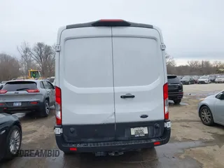 2020 Ford Transit with VIN 1FTBW9CG2LKB40905, listed as a IAAI auction lot 41485711 with 55,832 mi miles. Bid and sale history available at carsss.com. Image 17.