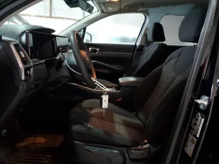 2021 Kia Sorento LX z VIN 5XYRG4LC1MG061390, wystawiony jako Copart lot #47302825 z przebiegiem 64 148 mil mil oraz Szkoda całkowita • Salvage title. Historia ofert i sprzedaży dostępna na DreamBid. Obrazek 7.