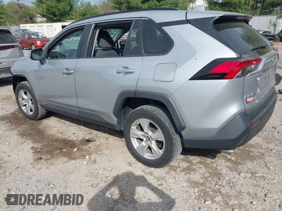 2019 Toyota RAV4 XLE with VIN 2T3P1RFV7KW063940, listed as a IAAI auction lot 42005512 with 63,813 mi miles and . Bid and sale history available at DreamBid. Image 3.