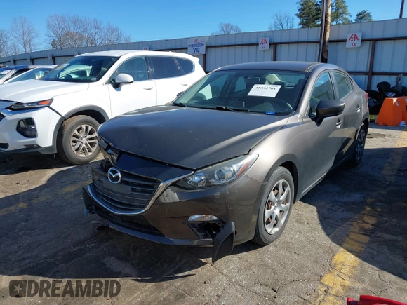 2015 Mazda 3 i Sport with VIN 3MZBM1U75FM124634, listed as a IAAI auction lot 41734761 with 111,597 mi miles and . Bid and sale history available at carsss.com. Image 2.