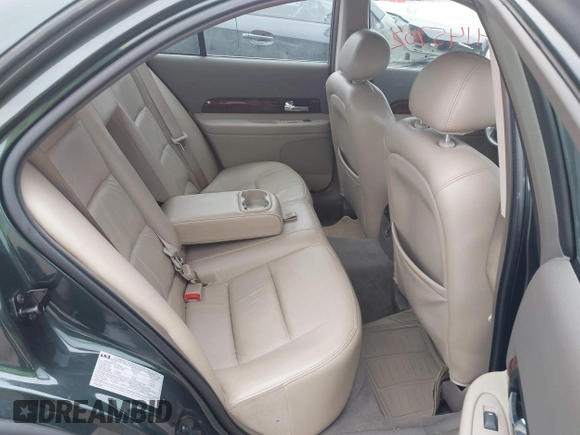 2002 Lincoln LS w/Base Pkg with VIN 1LNHM87A92Y685863, listed as a IAAI auction lot 41457021 with 145,022 mi miles. Bid and sale history available at carsss.com. Image 8.