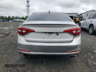 2015 Hyundai Sonata SE z VIN 5NPE24AF3FH142414, wystawiony jako Copart lot #57108445 z przebiegiem 280 483 mil mil oraz Szkoda całkowita • Salvage title. Historia ofert i sprzedaży dostępna na DreamBid. Obrazek 6.