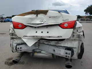 2017 Infiniti Q50 Premium with VIN JN1EV7AP7HM732368, listed as a Copart auction lot 59791965 with 127,699 mi miles and Salvage title. Bid and sale history available at DreamBid. Image 6.