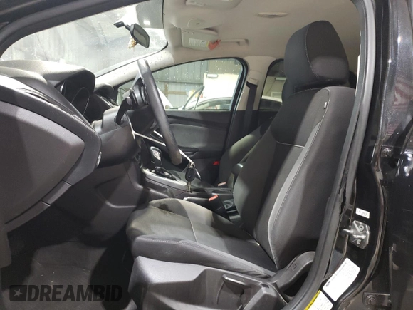 2013 Ford Focus SE z VIN 1FADP3F29DL373961, wystawiony jako Copart lot #59277175 z przebiegiem 134 980 mil mil oraz Szkoda całkowita • Salvage title. Historia ofert i sprzedaży dostępna na DreamBid. Obrazek 7.