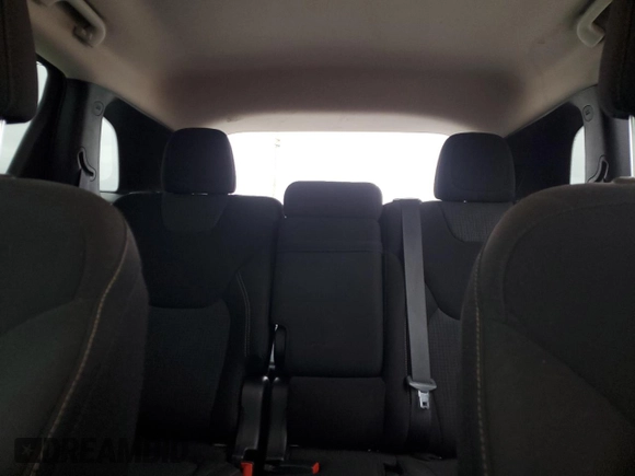 2017 Jeep Cherokee Latitude with VIN 1C4PJLCB1HW593127, listed as a Copart auction lot 48060555 with 103,834 mi miles and Clean Title. Bid and sale history available at carsss.com. Image 10.