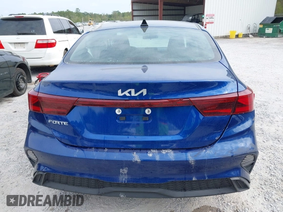 2024 Kia Forte LXS with VIN 3KPF24AD9RE807621, listed as a IAAI auction lot 41839722 with 42,027 mi miles. Bid and sale history available at carsss.com. Image 16.