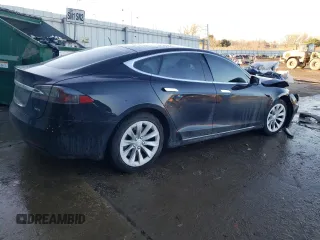2017 Tesla Model S 100D with VIN 5YJSA1E2XHF199948, listed as a Copart auction lot 46367635 with 76,284 mi miles and Salvage title. Bid and sale history available at DreamBid. Image 3.